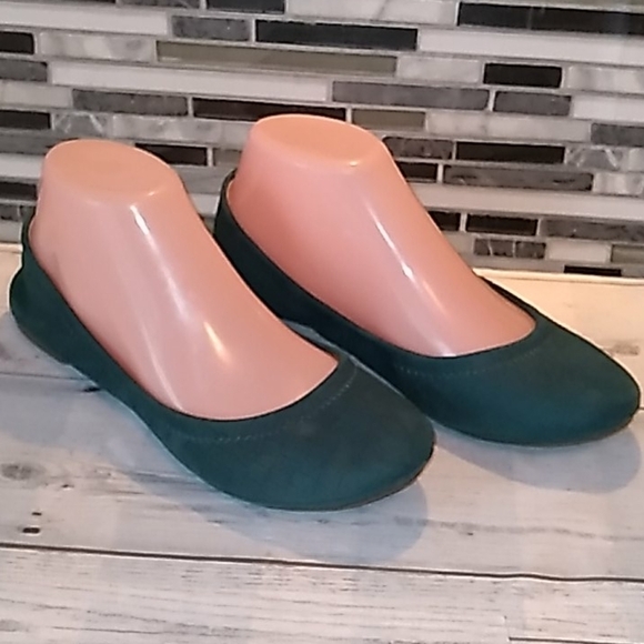 Lucky Brand 6.5 ballerina slippers - Picture 1 of 7
